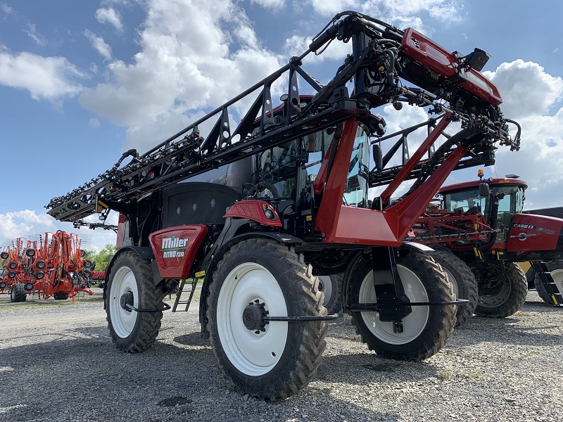 2024 Miller NITRO 7310 Sprayer/High Clearance