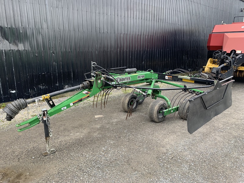 2019 Frontier RR2109 Rake