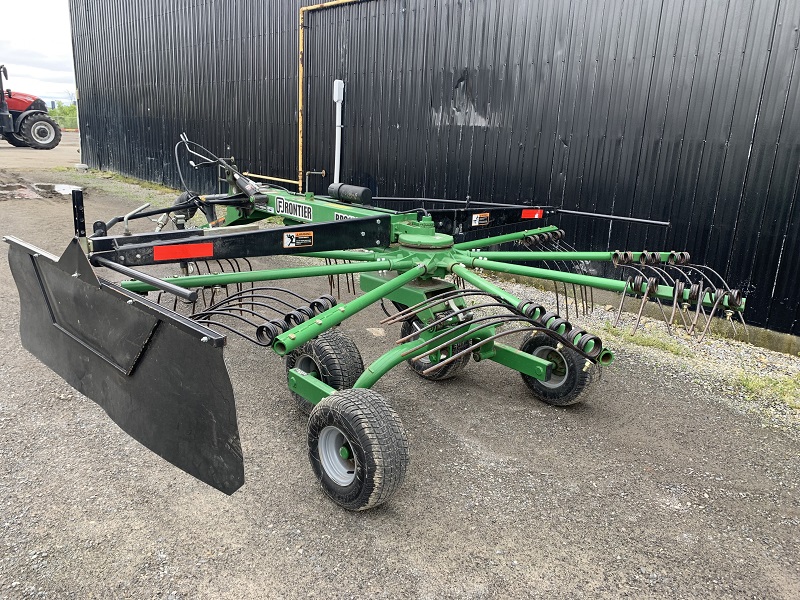 2019 Frontier RR2109 Rake