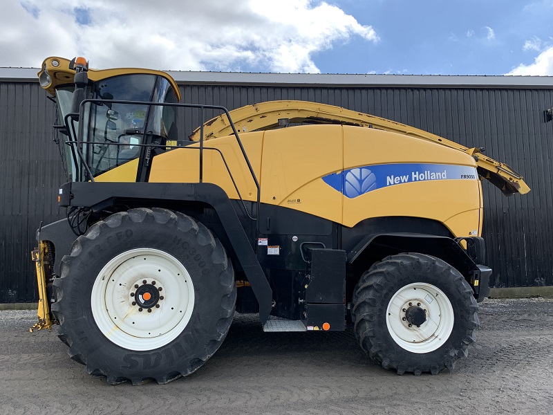 2012 New Holland FR9050 Forage Harvester