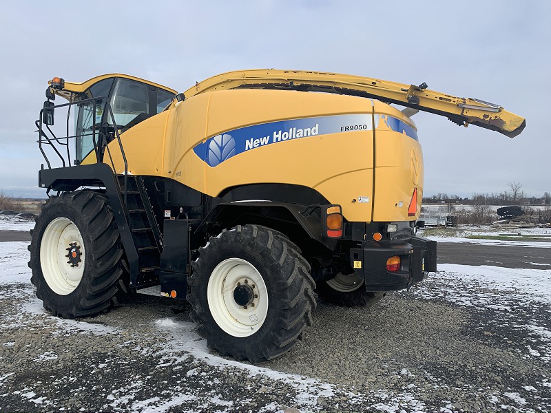 2012 New Holland FR9050 Forage Harvester