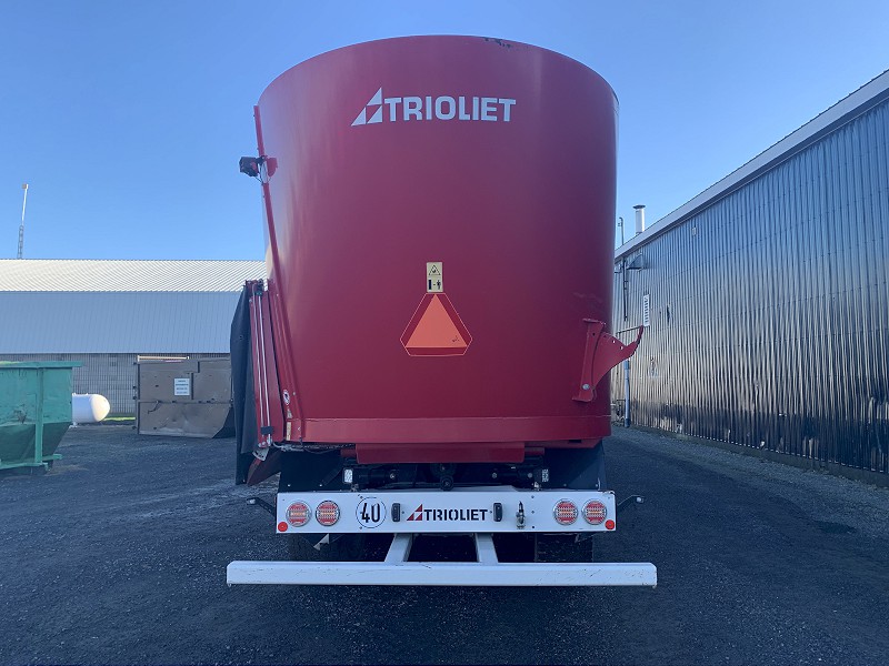 2017 Trioliet TT2-2400LVB Mix Mill