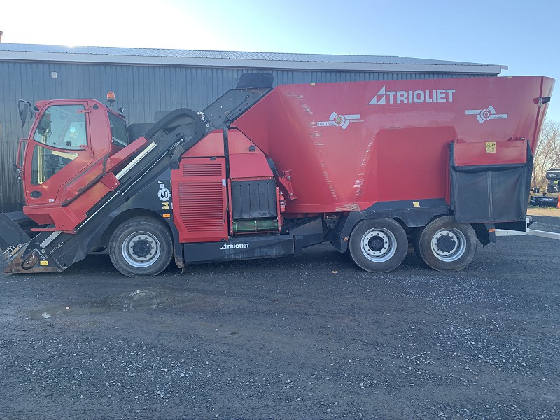 2017 Trioliet TT2-2400LVB Mix Mill