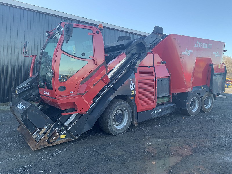 2017 Trioliet TT2-2400LVB Mix Mill