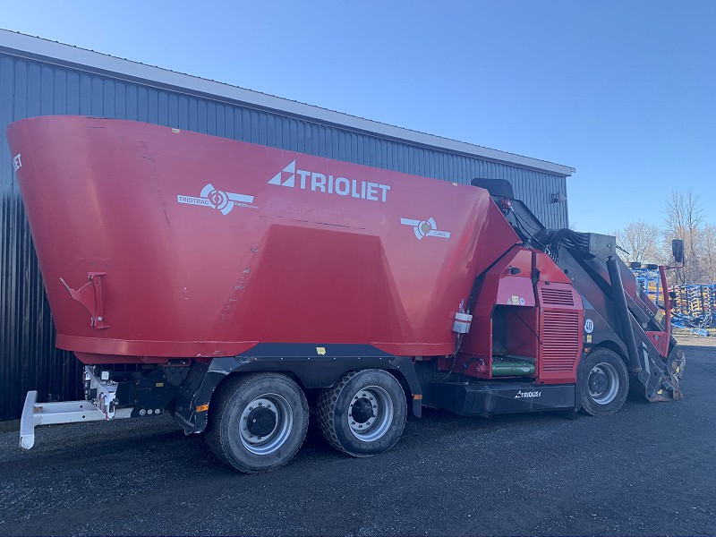 2017 Trioliet TT2-2400LVB Mix Mill