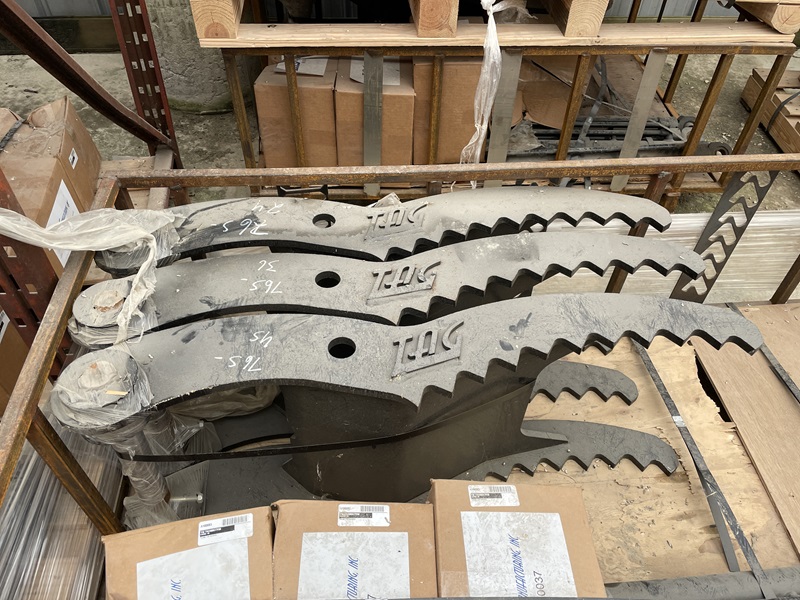 Iron number #5209894