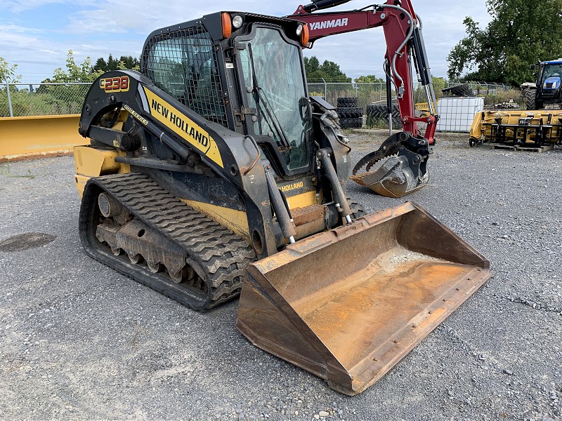 2017 New Holland C238 Compact Track Loader