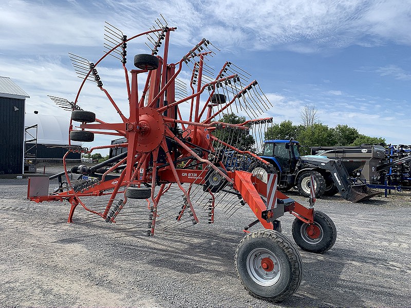 2014 Kuhn GA8731 Rake