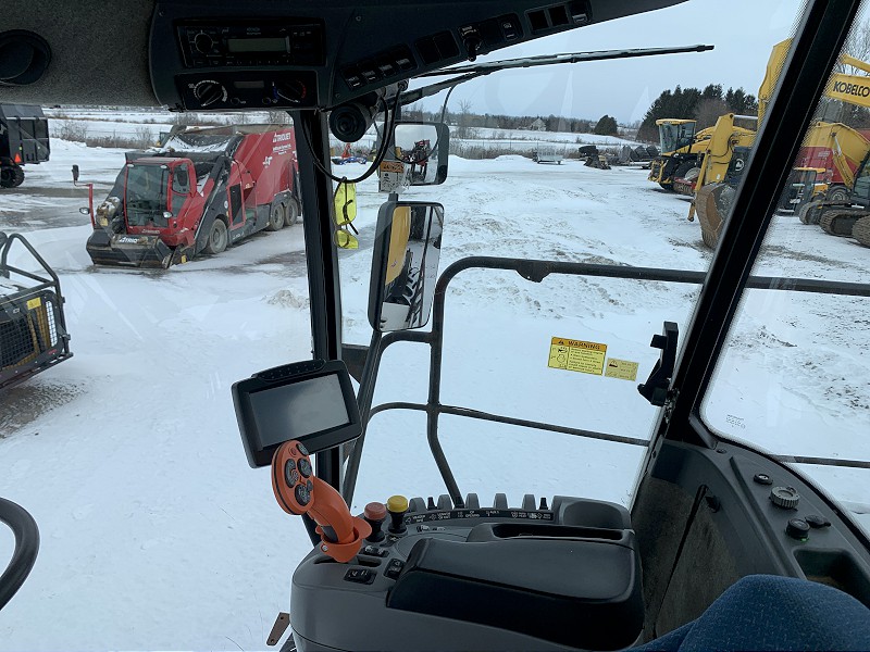 2010 New Holland FR9050 Forage Harvester