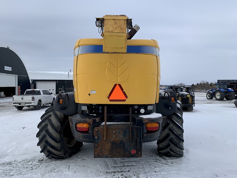 2010 New Holland FR9050 Forage Harvester