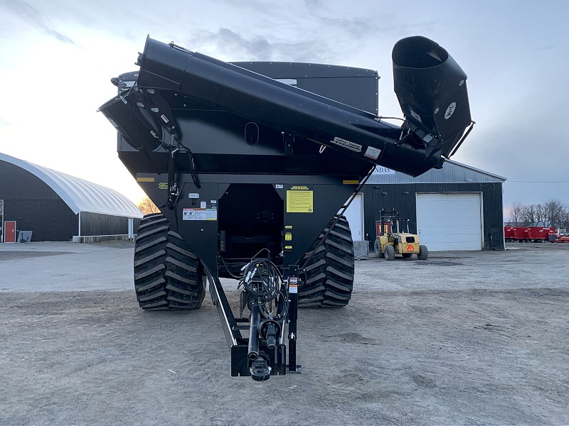 2024 J&M 1112-20S Grain Cart