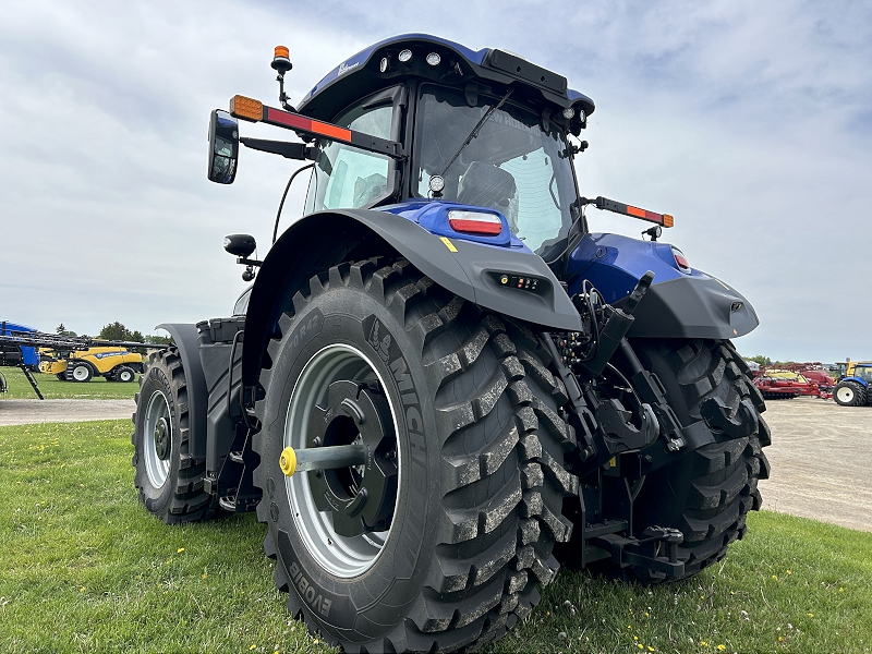 2025 New Holland T7.340 HD PL Tractor