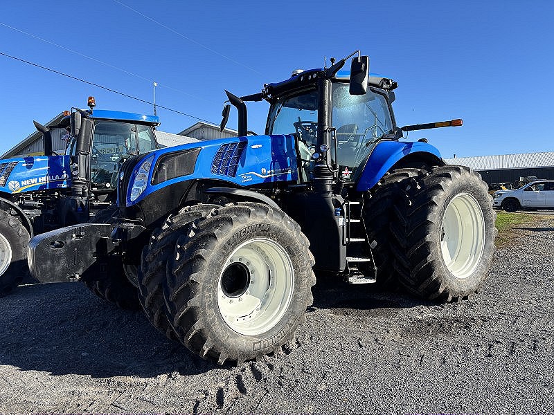 2025 New Holland T8.415 PLMI Tractor
