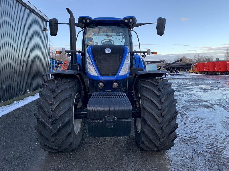 2021 New Holland T7.230 Tractor