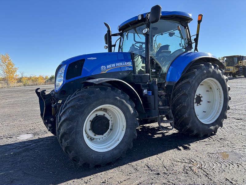 2012 New Holland T7.210 Tractor