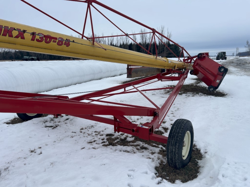 2019 Westfield MKX13X84 Grain Auger