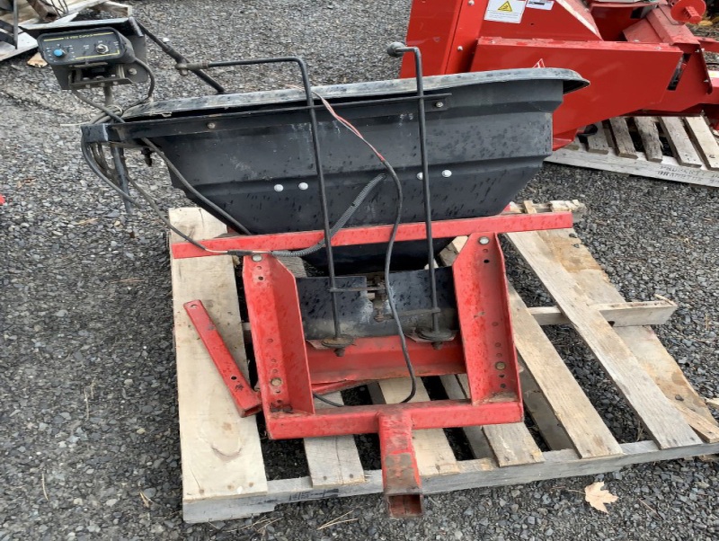 2011 Ventrac ES220 Tractor Attachment