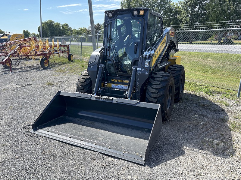 2025 New Holland L328 RG-NA Skid Steer Loader