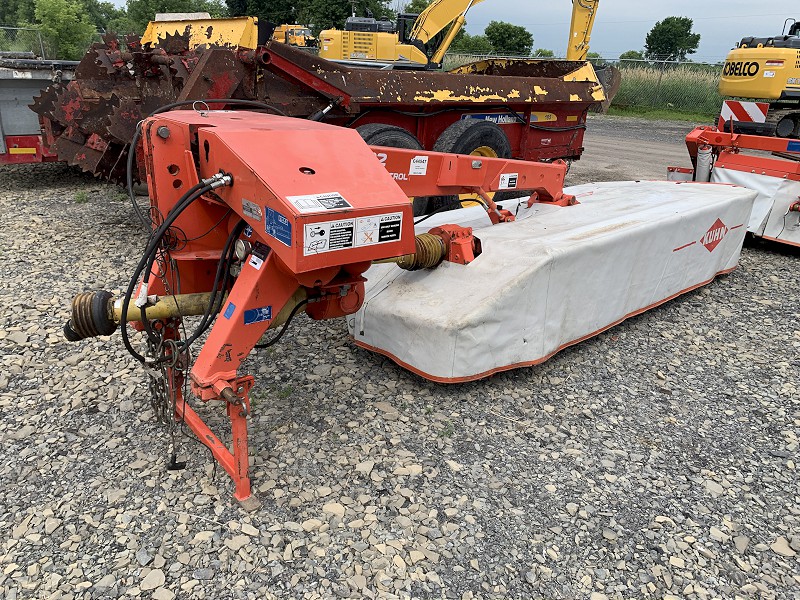 2011 Kuhn GMD802 Mower/Disc