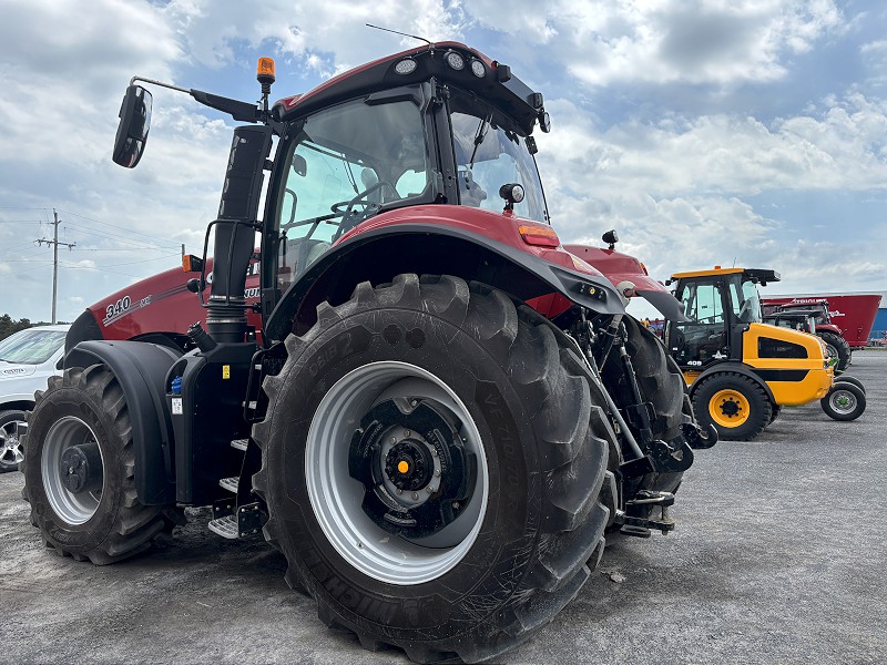 2024 Case IH MAGNUM 340 Tractor