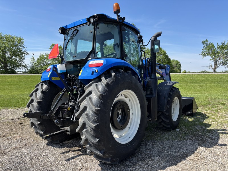 2022 New Holland T5.100 DC Tractor