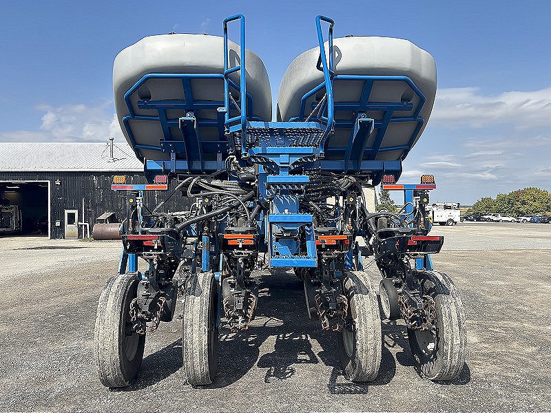 2014 Kinze 4900 Planter