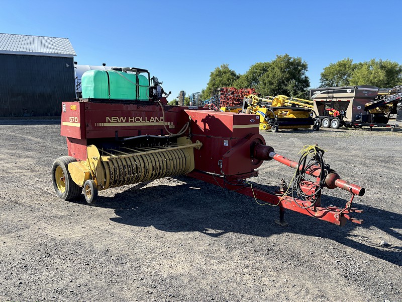 1990 New Holland 570 Baler/Square