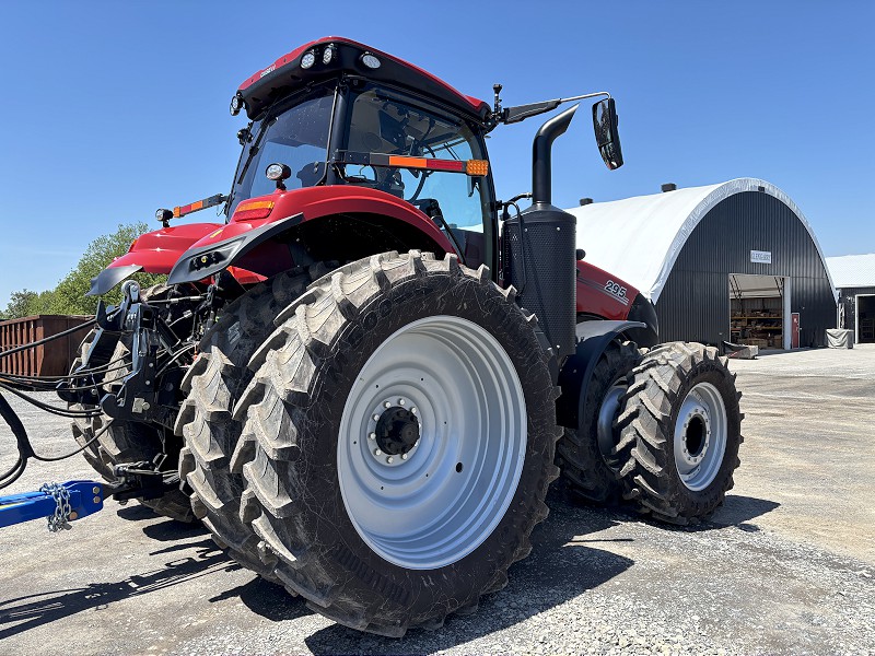 2026 Case IH MAGNUM 295 Tractor