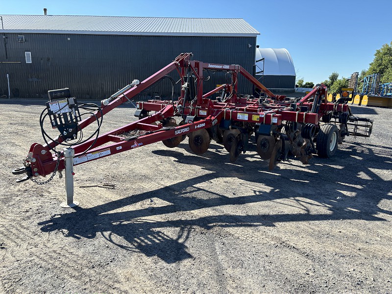 2021 Salford I-4212 Vertical Tillage