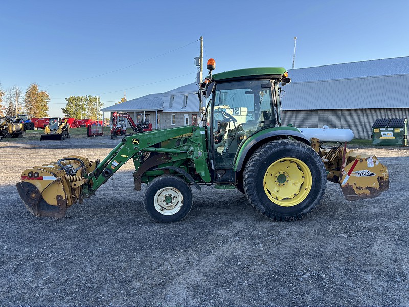 2017 John Deere 4066R Tractor