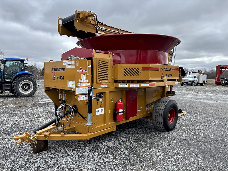 2025 Haybuster H-1030 Tub Grinder