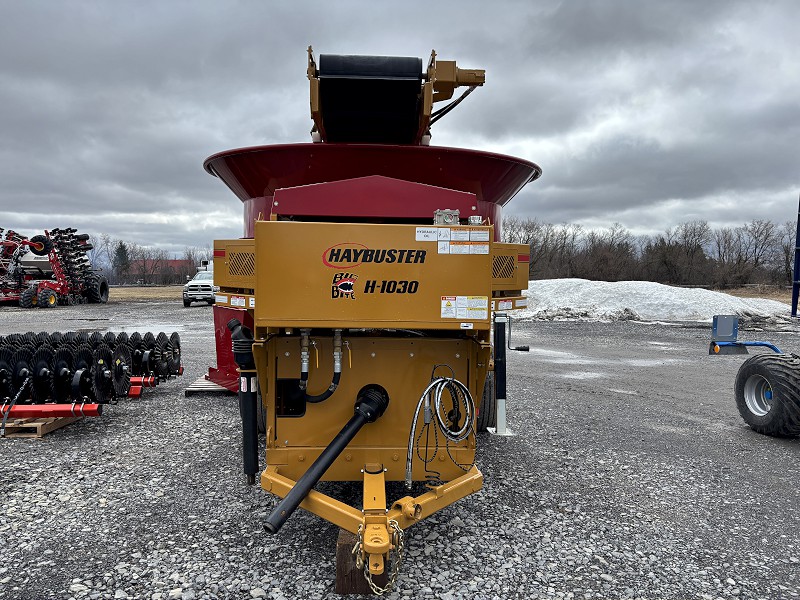 2025 Haybuster H-1030 Tub Grinder