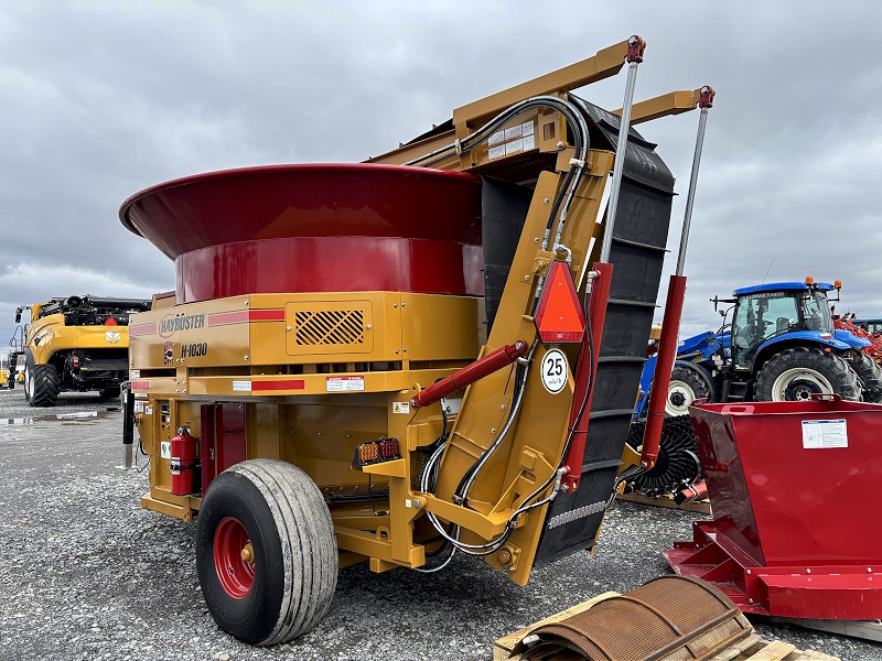 2025 Haybuster H-1030 Tub Grinder