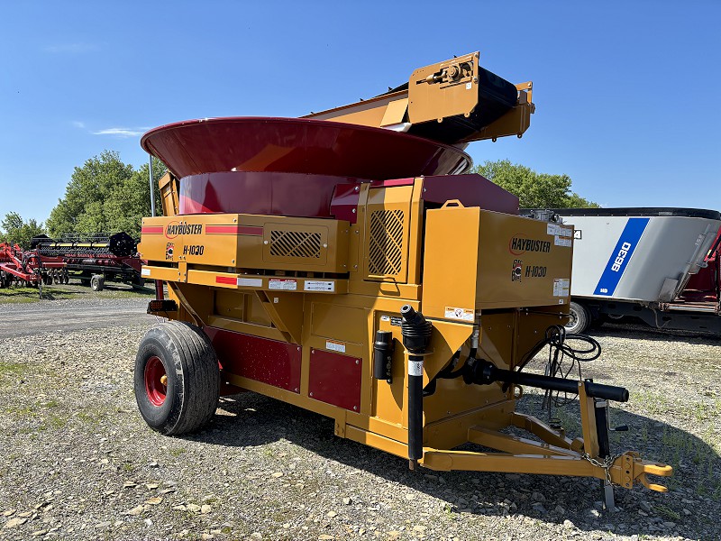 2025 Haybuster H-1030 Tub Grinder