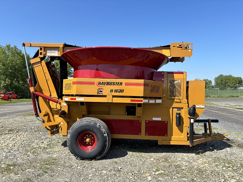 2025 Haybuster H-1030 Tub Grinder