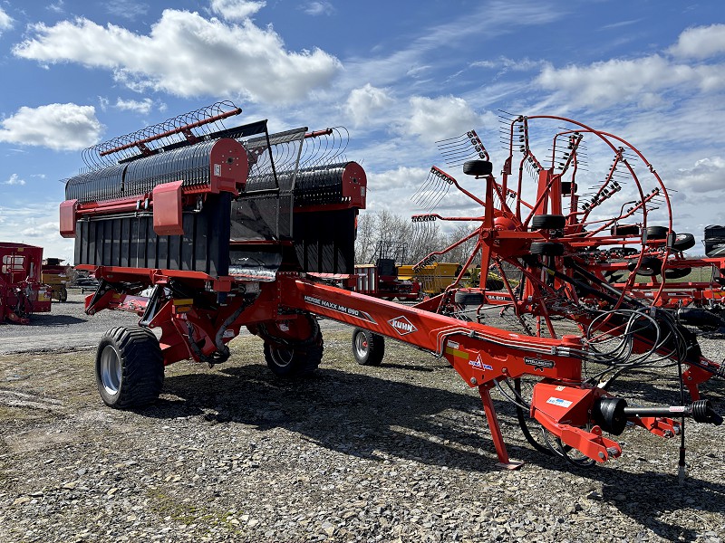 2026 Kuhn MM890 Windrow Merger