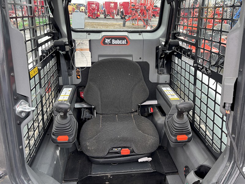 2024 Bobcat T62 Compact Track Loader