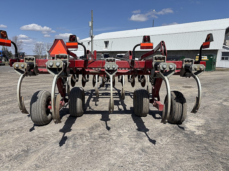 2011 Wil-Rich 657 DCR13 Chisel Plow