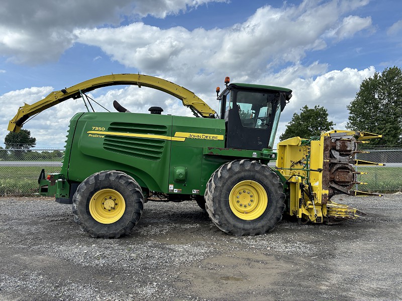2008 John Deere 7350 Forage Harvester