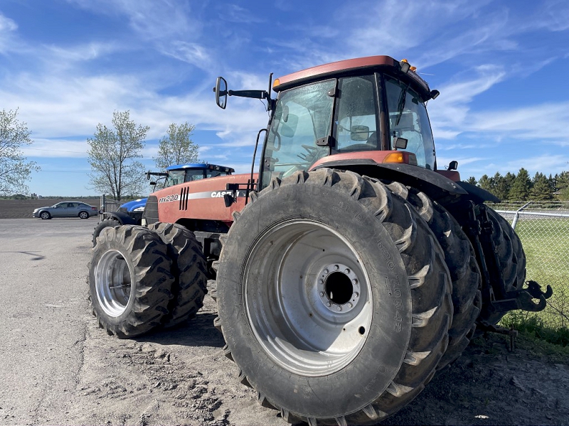 2002 Case IH MX220 Tractor