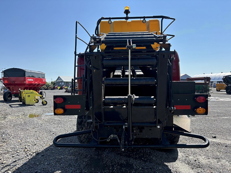 2018 New Holland 330R Baler/Big Square
