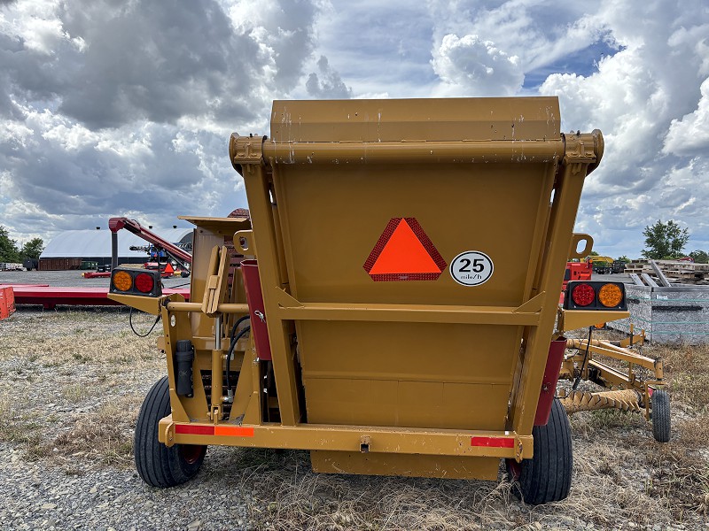 2022 Haybuster 3106 Rock Picker