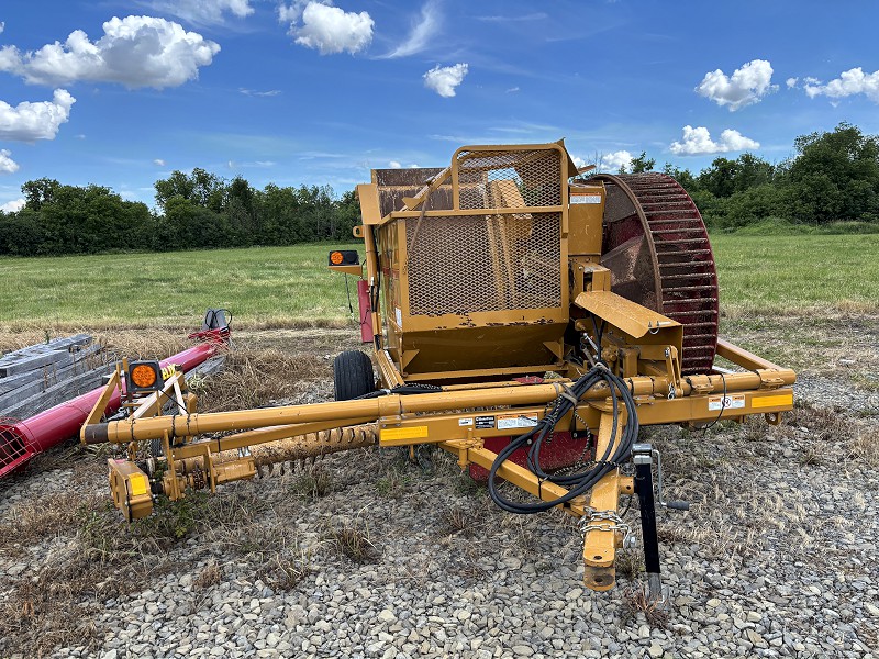 2022 Haybuster 3106 Rock Picker