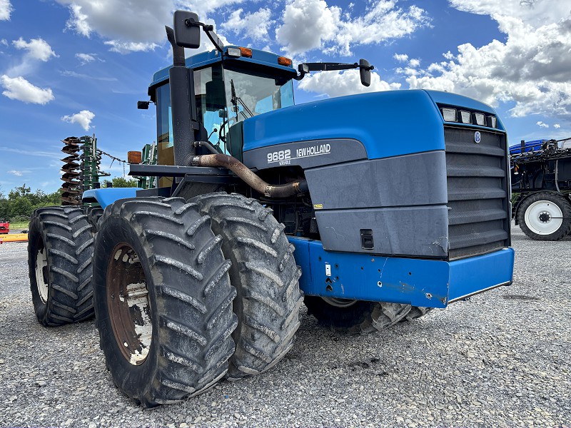 1998 New Holland 9682 Tractor 4WD
