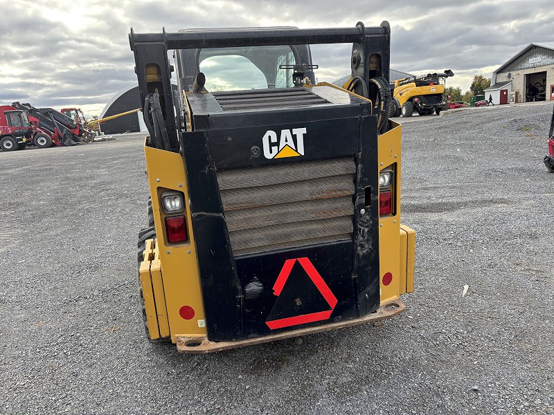 2019 Caterpillar 242D Skid Steer Loader
