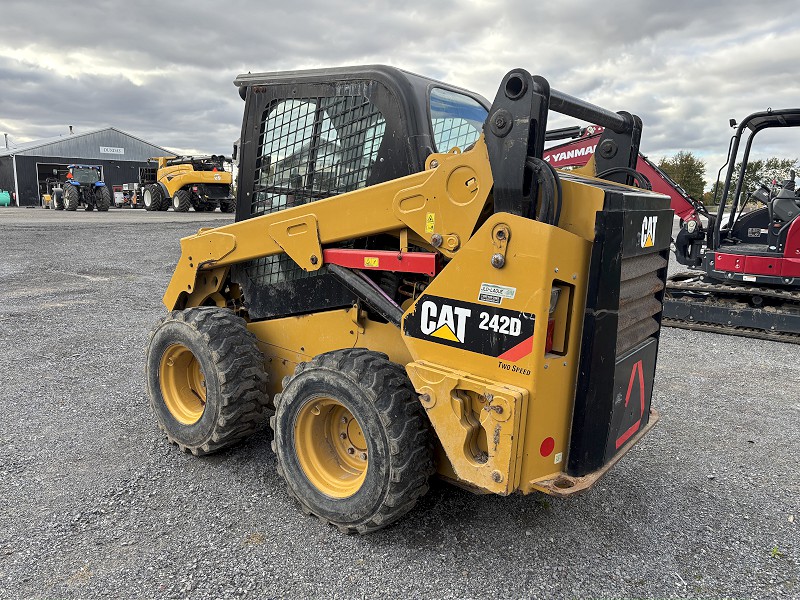 2019 Caterpillar 242D Skid Steer Loader