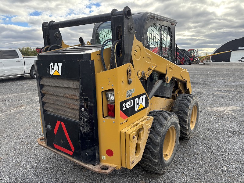 2019 Caterpillar 242D Skid Steer Loader