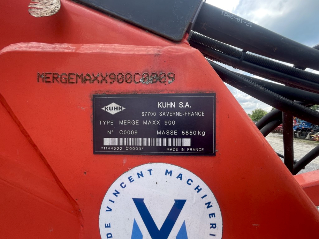 2010 Kuhn MM900 Windrow Merger