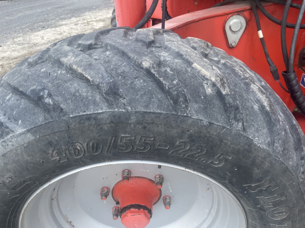 2010 Kuhn MM900 Windrow Merger