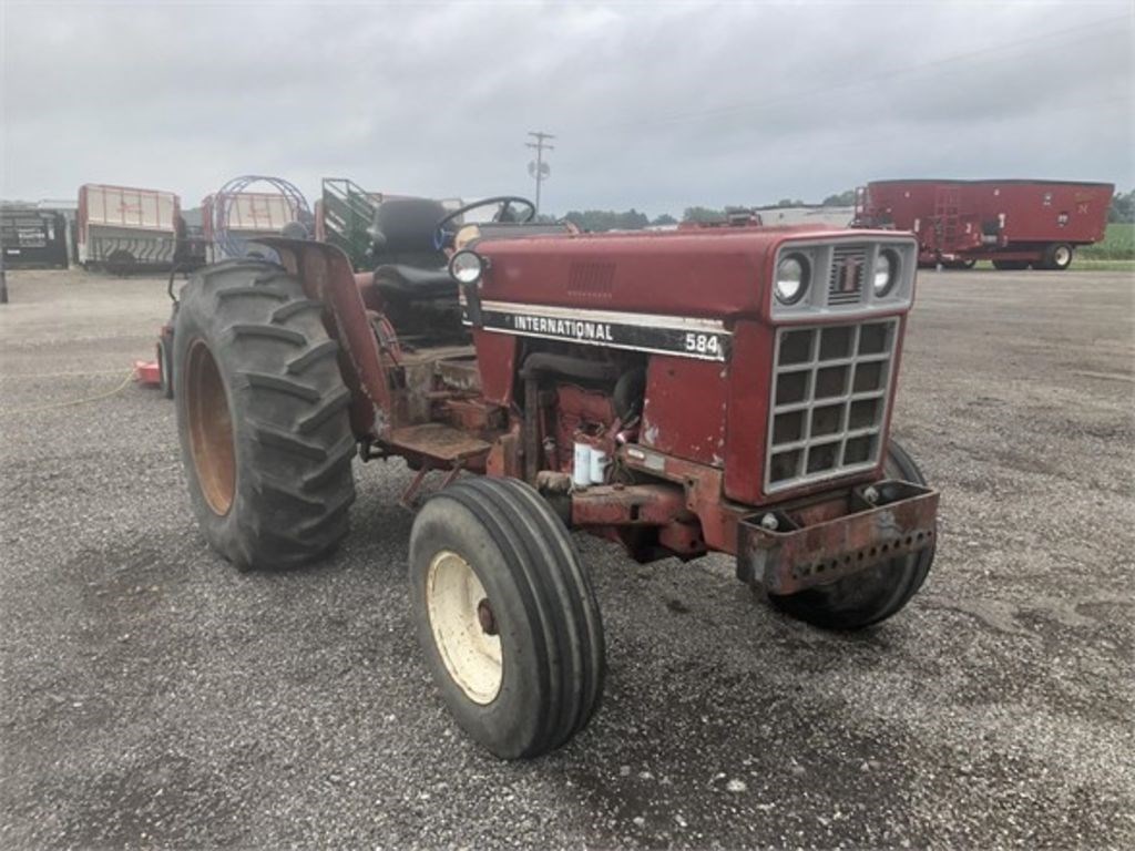 International 584 Tractor for sale in Dorr, MI | IronSearch